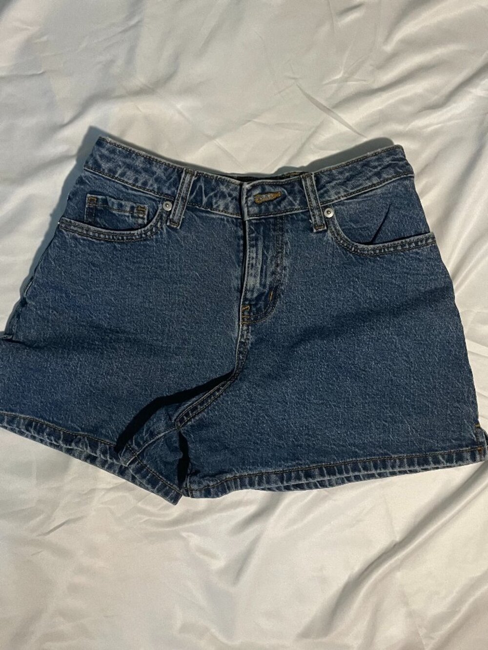High Wasted Shorts